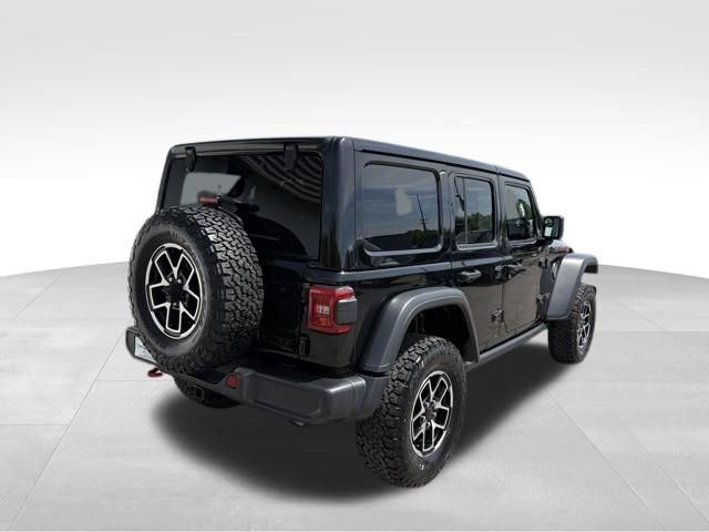 Used 2025 Jeep Wrangler Unlimited Rubicon w/ Convenience Group AWD/4WD image 2