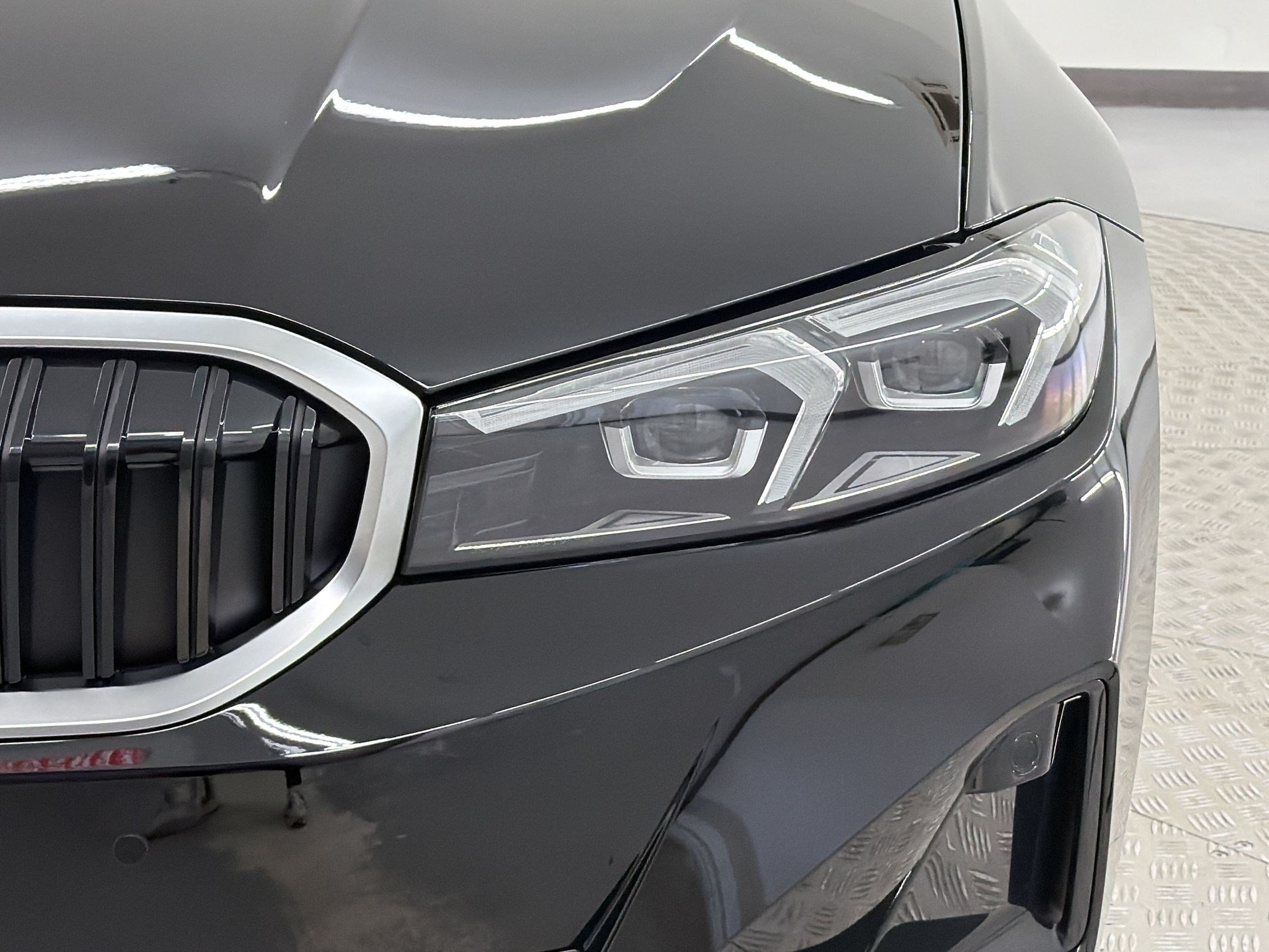 New 2026 BMW 330i Sedan w/ Premium Package RWD image 12
