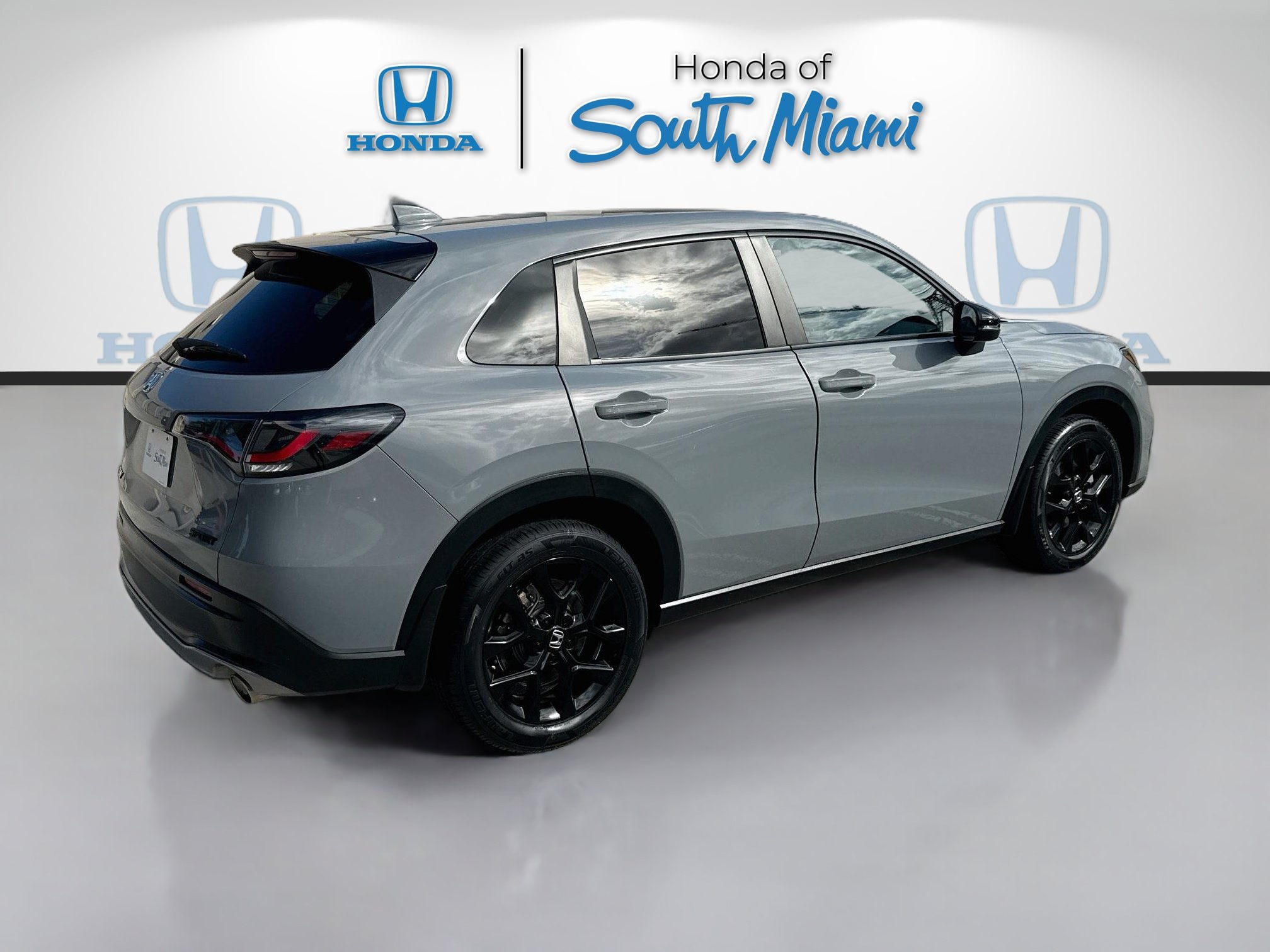 Used 2024 Honda HR-V Sport image 7