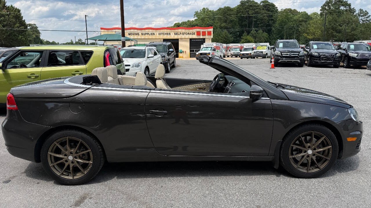 Used 2013 Volkswagen Eos Komfort FWD image 4