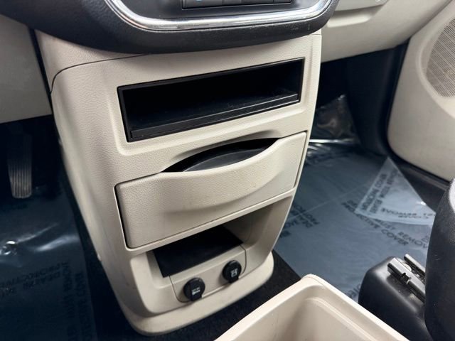 Used 2015 Dodge Grand Caravan SE w/ Quick Order Package 29E SE image 48