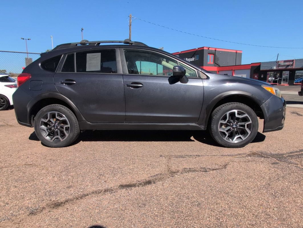 Used 2017 Subaru Crosstrek 2.0i Limited AWD/4WD image 8