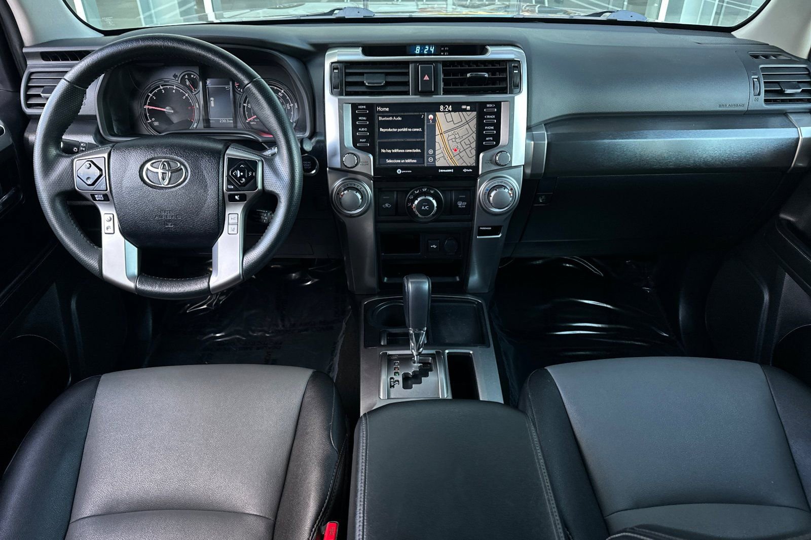 Used 2022 Toyota 4Runner SR5 Premium image 4