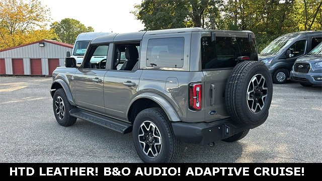 New 2025 Ford Bronco Outer Banks image 4
