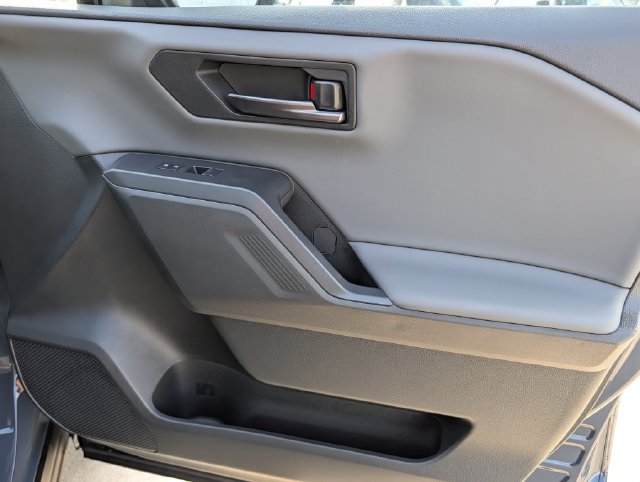 Used 2026 Toyota RAV4 AWD Plug-in Hybrid image 35