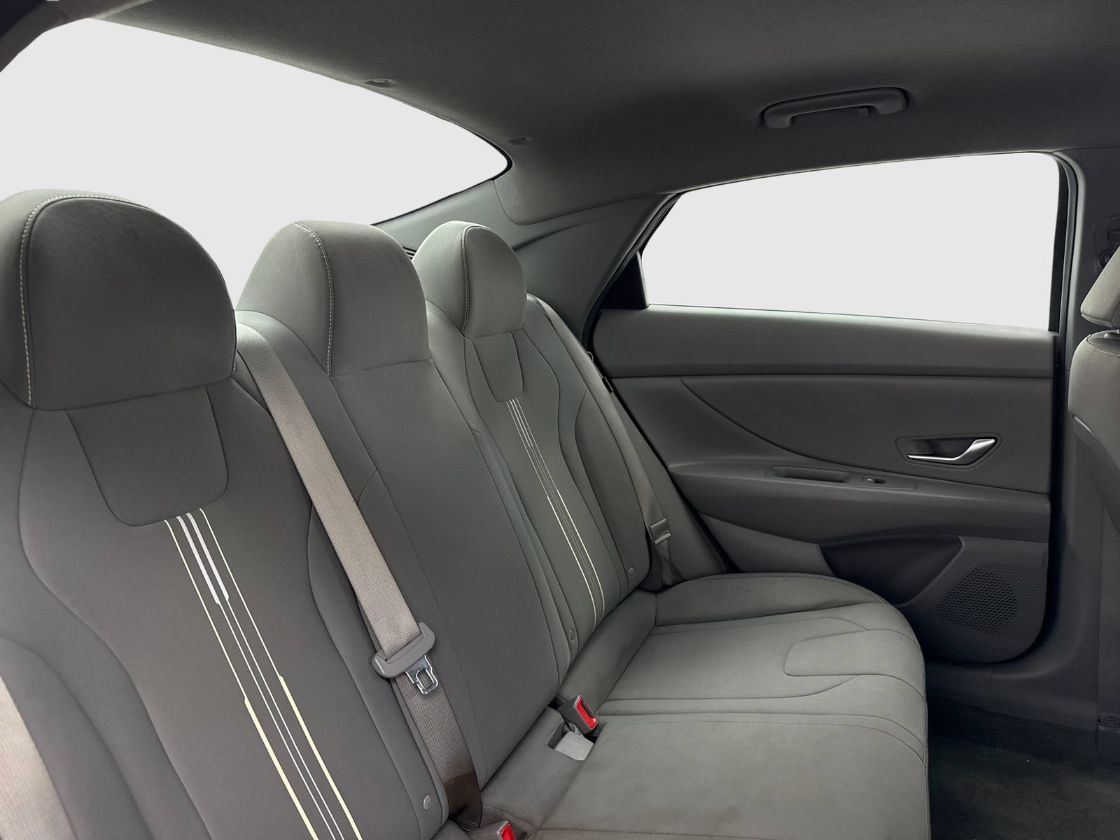Used 2024 Hyundai Elantra SEL FWD image 44