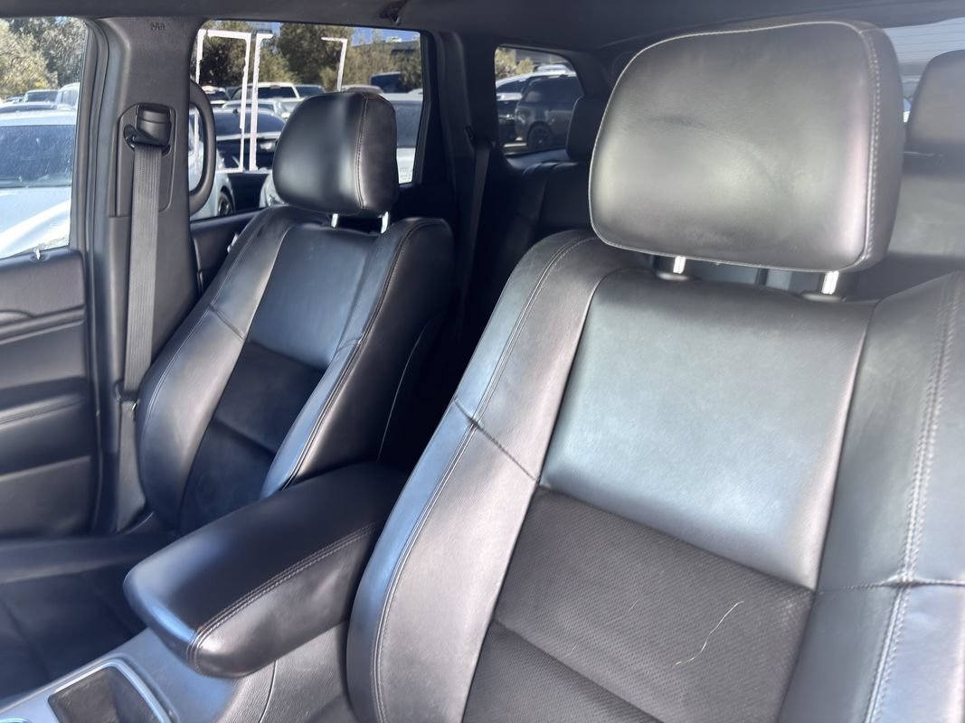 Used 2018 Jeep Grand Cherokee Altitude AWD/4WD image 30