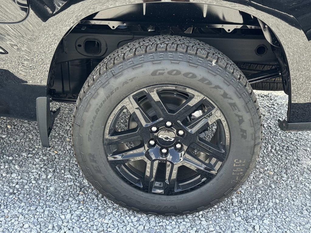 New 2026 Chevrolet Silverado 1500 RST w/ RST Select Package RWD image 4