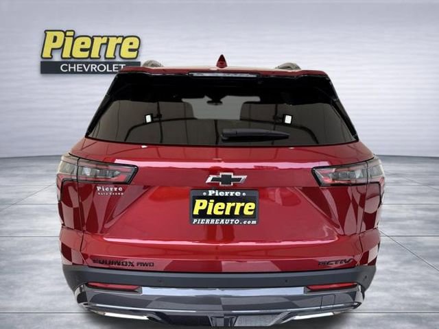 New 2026 Chevrolet Equinox ACTIV image 3