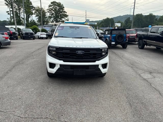 Used 2025 Ford Expedition Active AWD/4WD image 6