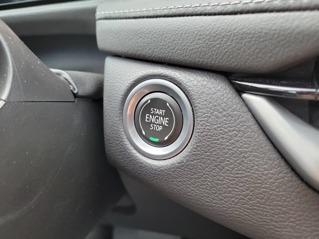 Used 2024 Cadillac XT4 Premium Luxury AWD/4WD image 29