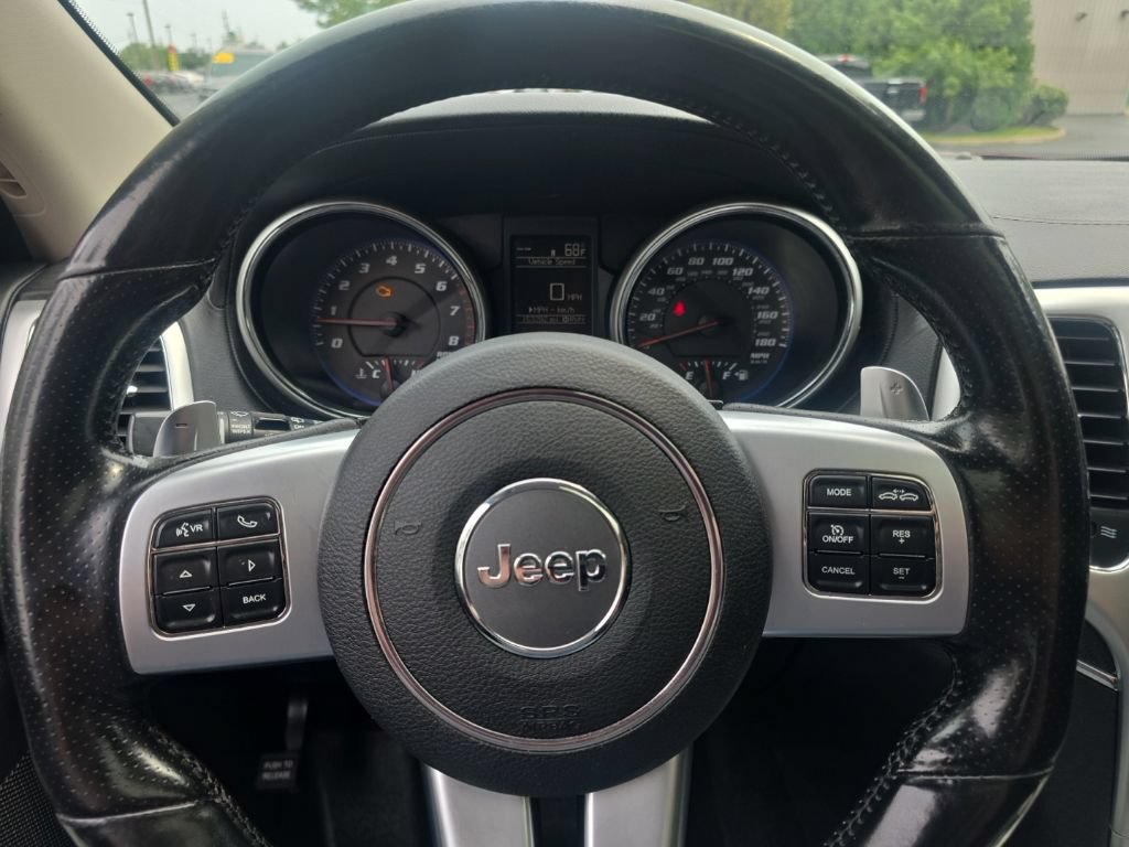 Used 2012 Jeep Grand Cherokee SRT8 w/ Luxury Group II AWD/4WD image 20