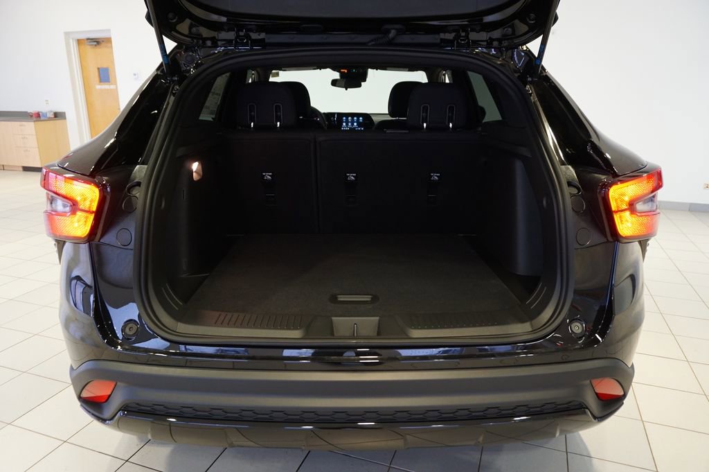 New 2026 Chevrolet Trax RS image 23