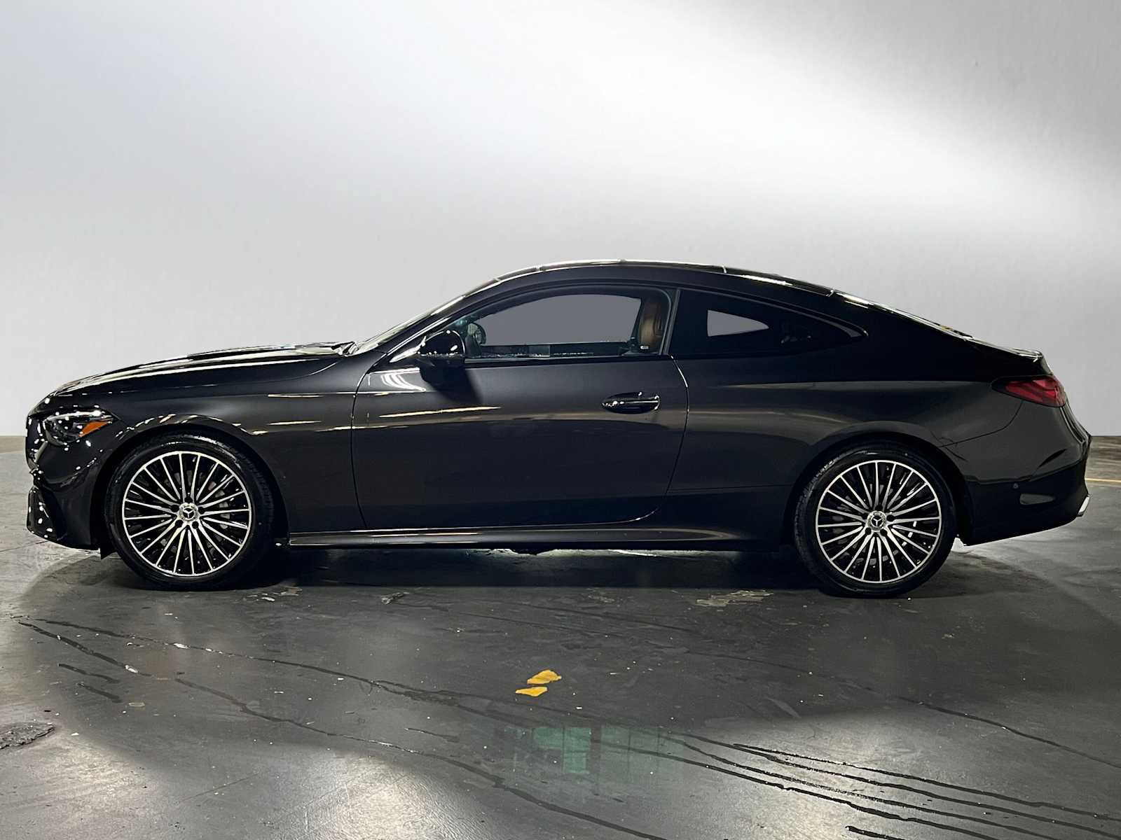 New 2026 Mercedes-Benz CLE 300 4MATIC Coupe image 6