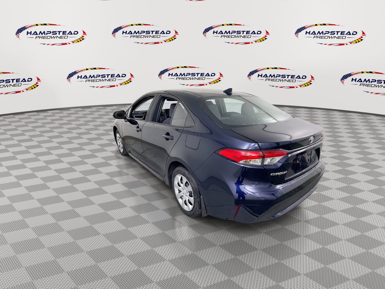 Used 2022 Toyota Corolla LE image 6