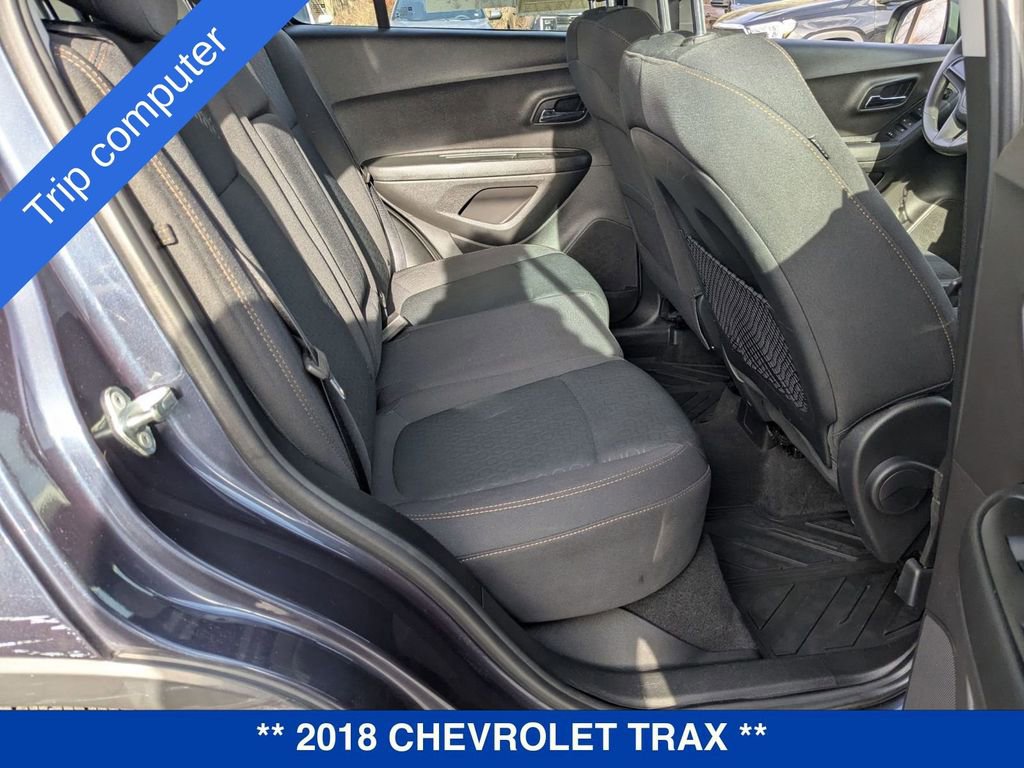 Used 2018 Chevrolet Trax LS image 34