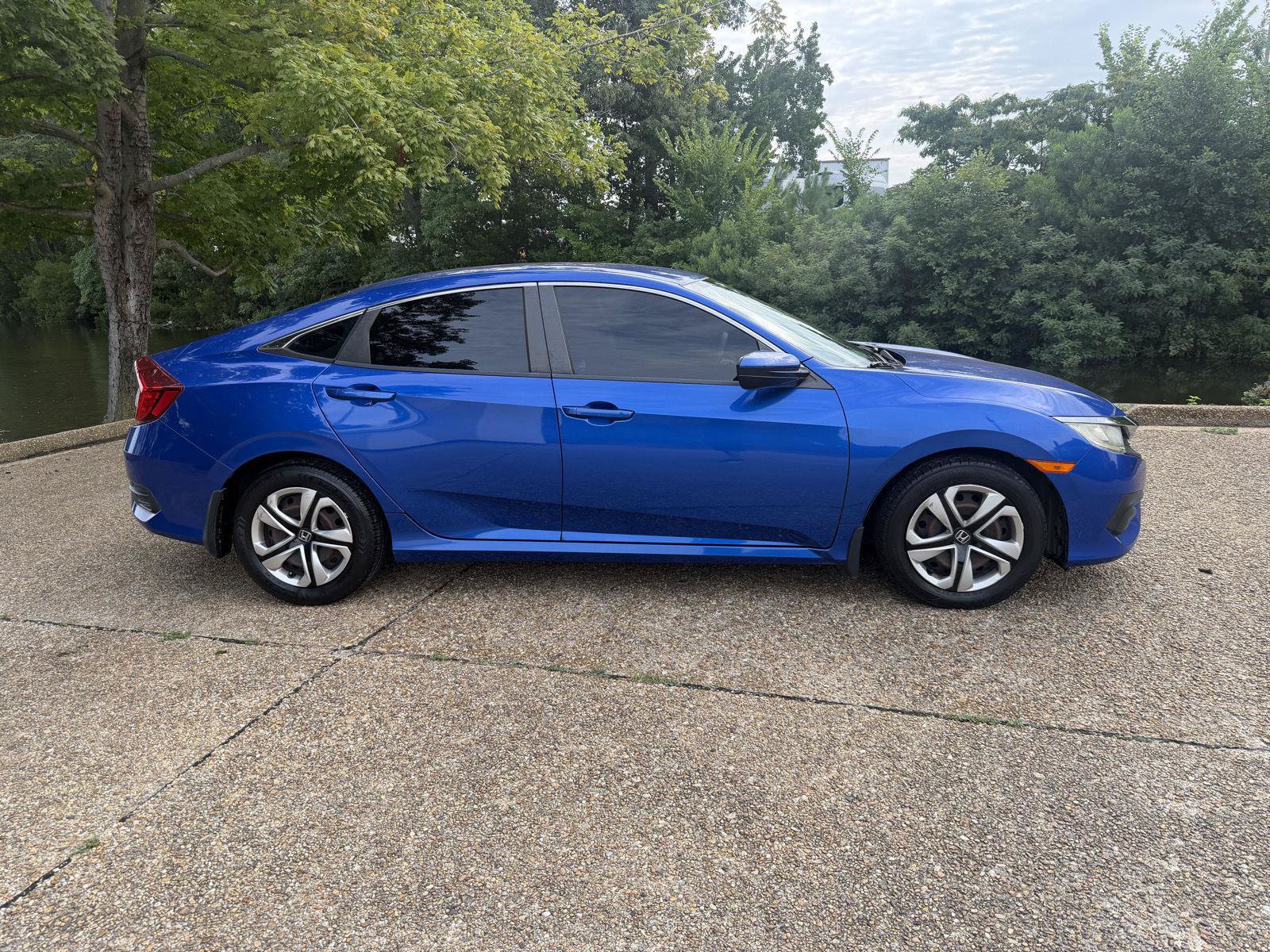 Used 2018 Honda Civic LX image 2