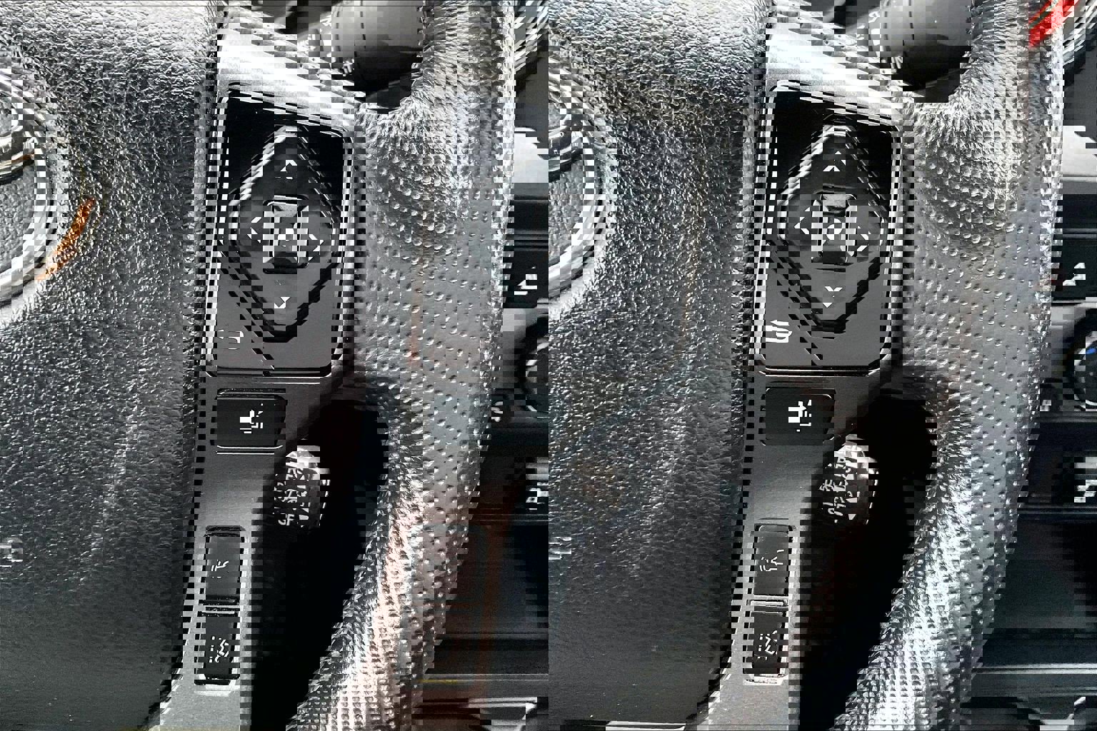 Used 2021 Toyota Tacoma TRD Off-Road image 18