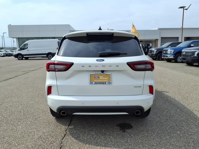 Certified 2024 Ford Escape ST-Line w/ Tech Pack #1 AWD/4WD image 6