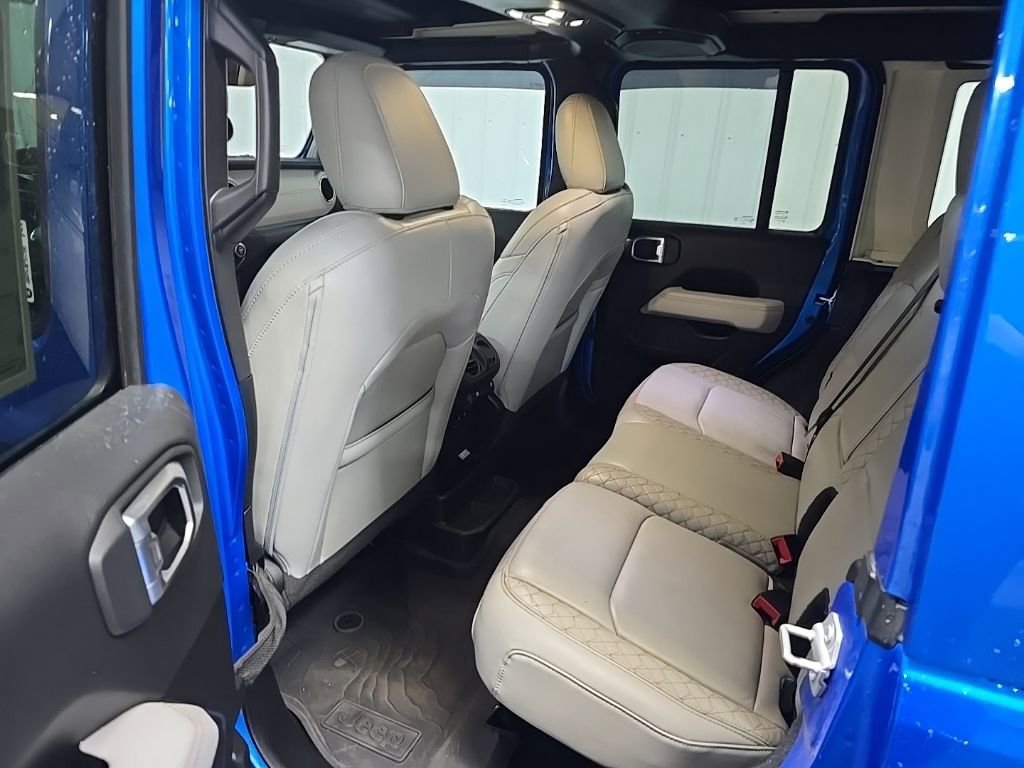 Used 2023 Jeep Wrangler Altitude image 31