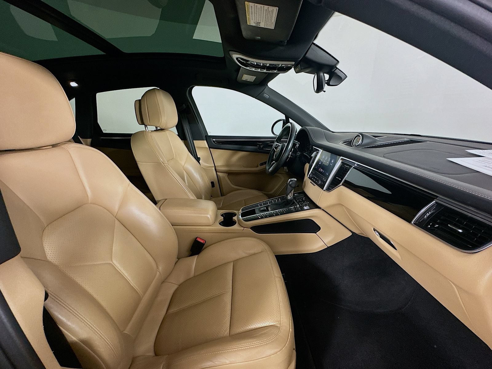 Used 2017 Porsche Macan S AWD/4WD image 46