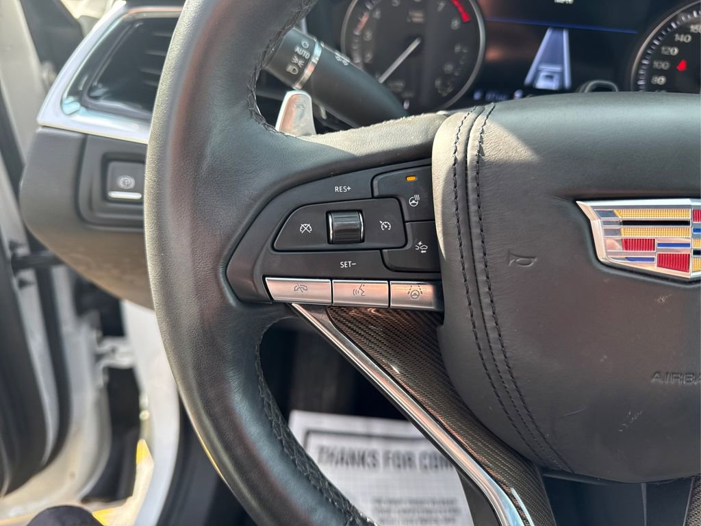 Used 2023 Cadillac XT6 Sport w/ Platinum Package image 28