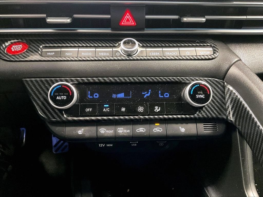 Certified 2023 Hyundai Elantra Limited FWD image 26