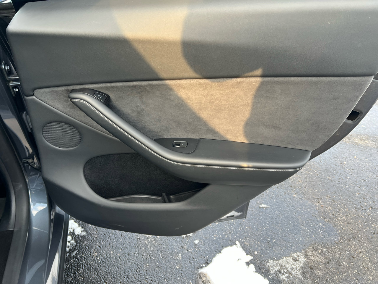 Used 2024 Tesla Model Y Long Range image 16