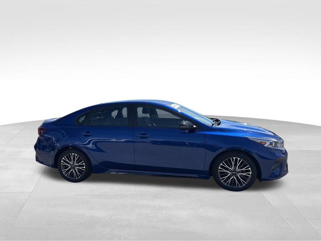 Certified 2024 Kia Forte GT-Line FWD image 6
