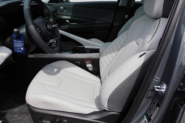 New 2026 Hyundai Elantra Limited FWD image 11