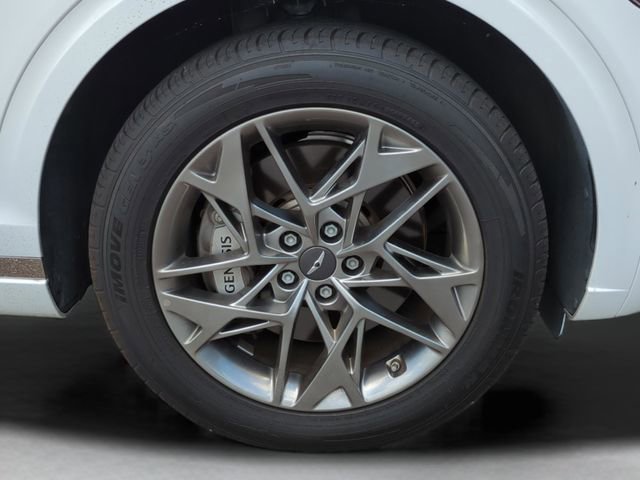 Used 2025 Genesis GV70 2.5T AWD/4WD image 24