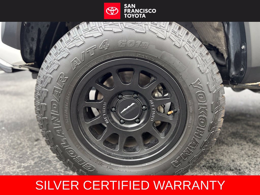 Certified 2022 Toyota Tacoma TRD Off-Road w/ Technology Package AWD/4WD image 8