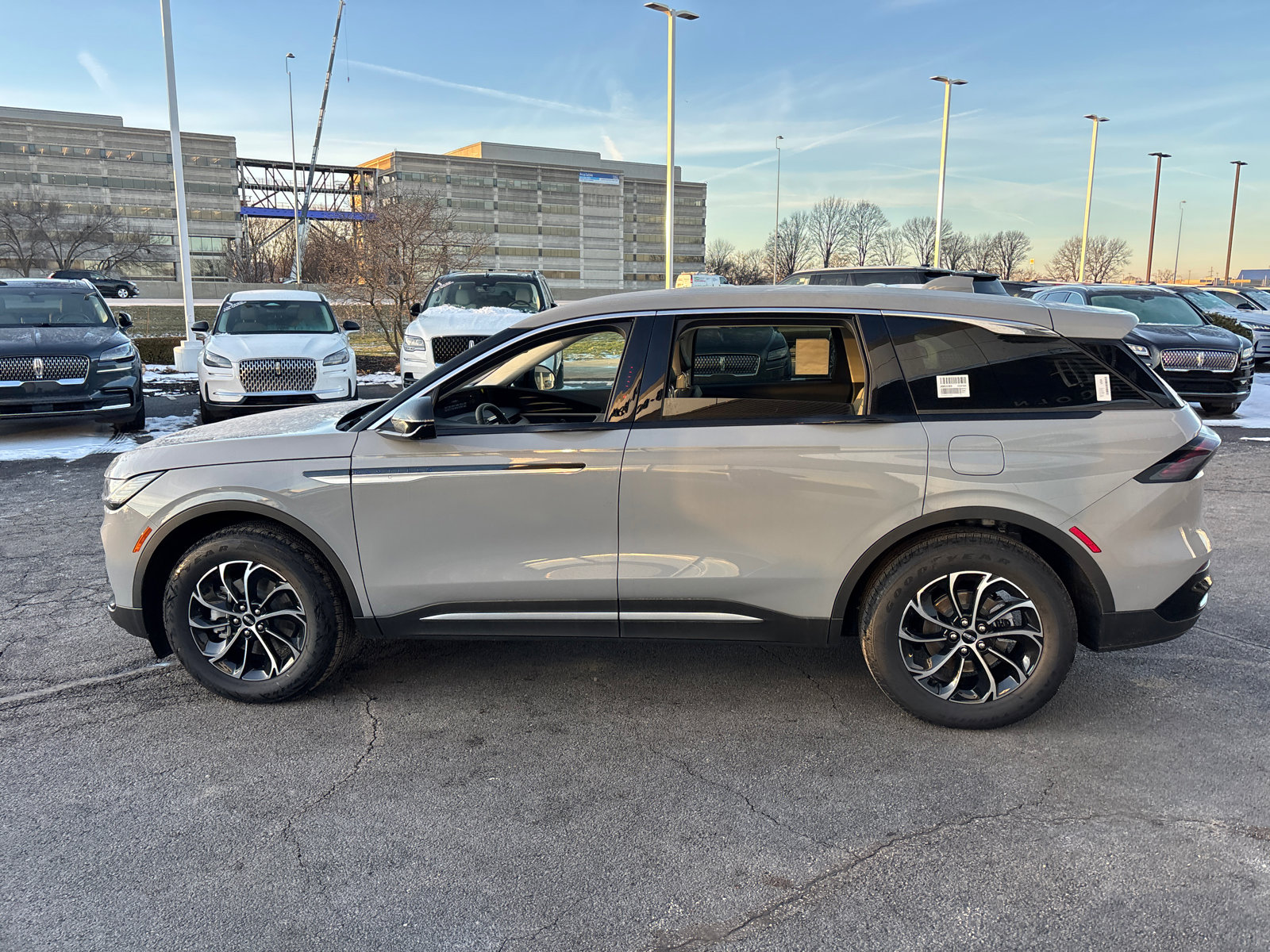 New 2026 Lincoln Nautilus Premier image 4