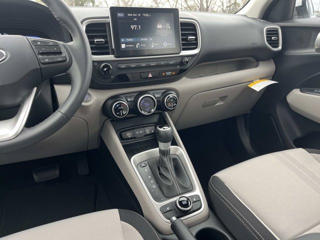 New 2026 Hyundai Venue SEL FWD image 14