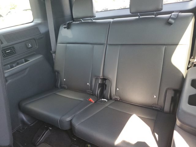 Certified 2025 Hyundai Santa Fe XRT AWD/4WD image 11