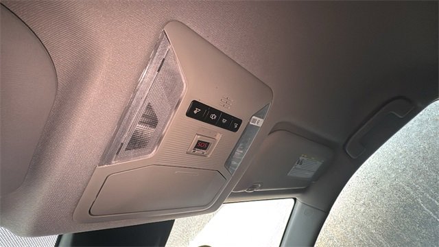 Used 2019 Toyota RAV4 LE image 22