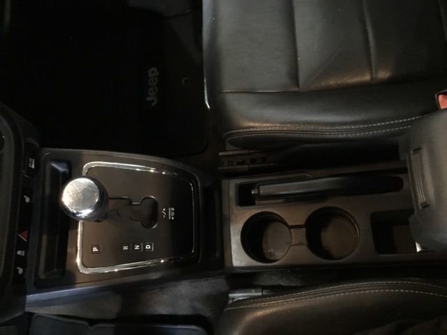 Used 2017 Jeep Patriot Sport image 30