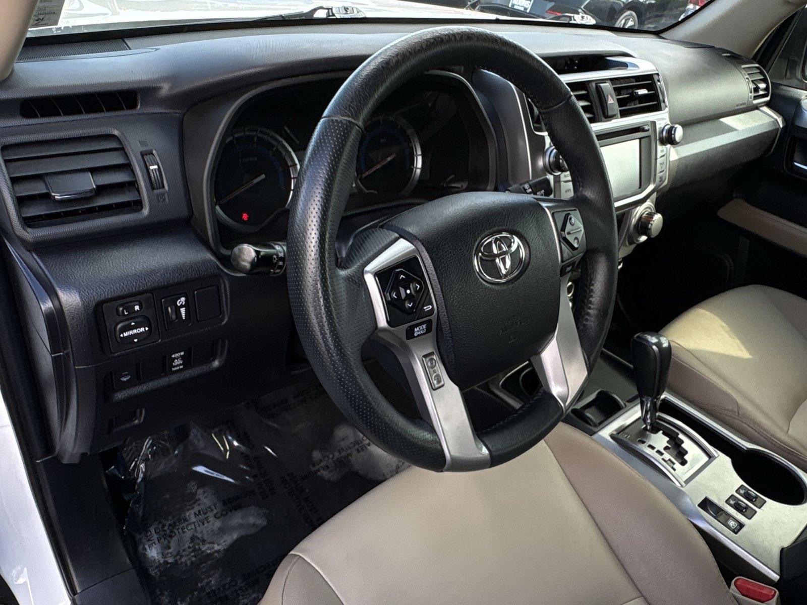 Used 2018 Toyota 4Runner SR5 Premium RWD image 16