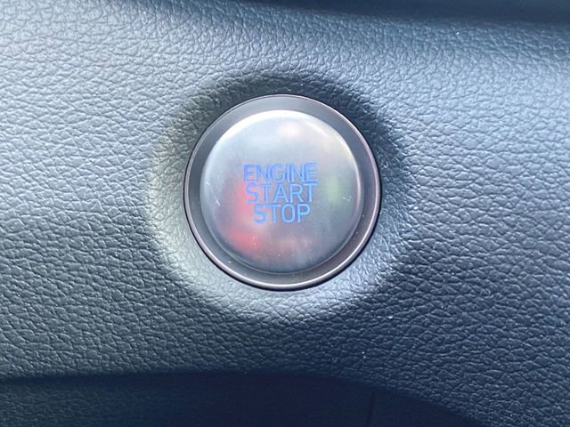 Used 2021 Hyundai Santa Fe SEL w/ Cargo Package image 16