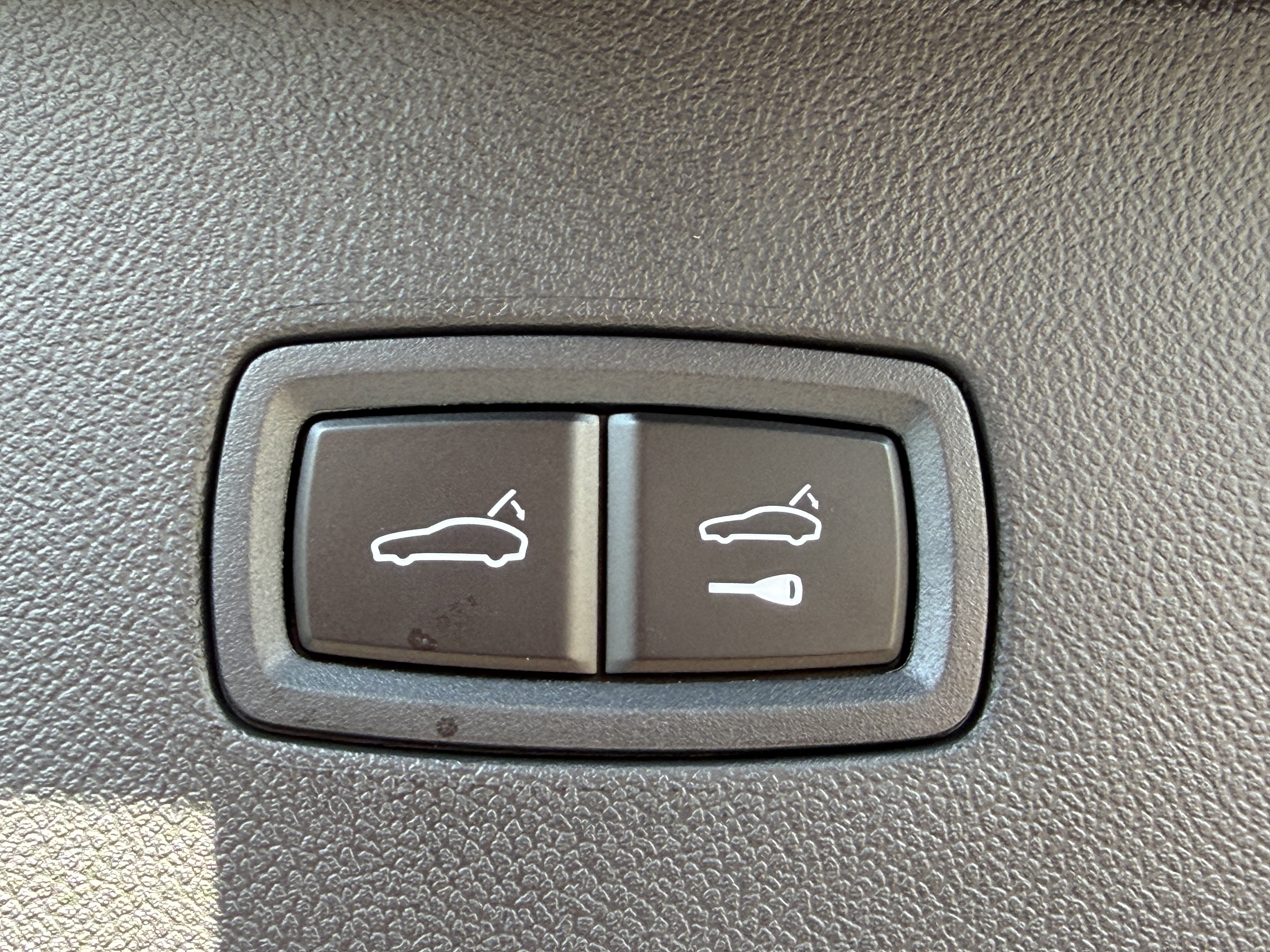 New 2026 Porsche Cayenne Coupe image 15