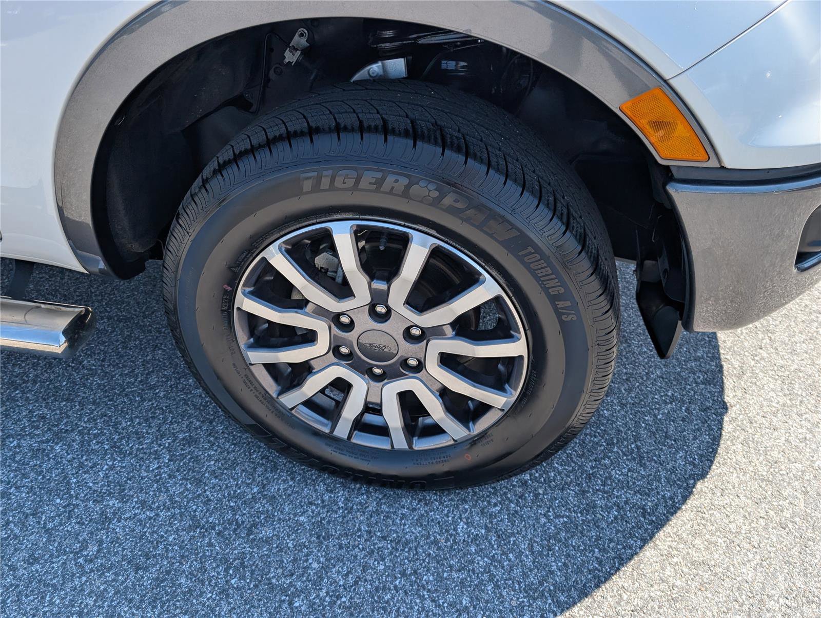 Used 2019 Ford Ranger Lariat w/ Equipment Group 501A Mid image 9