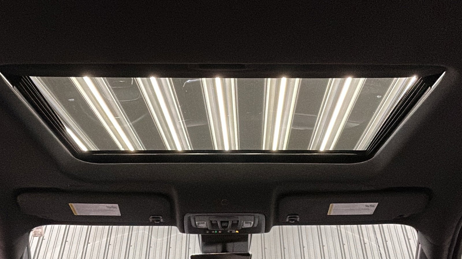 Used 2025 GMC Sierra 3500 Denali Ultimate image 35