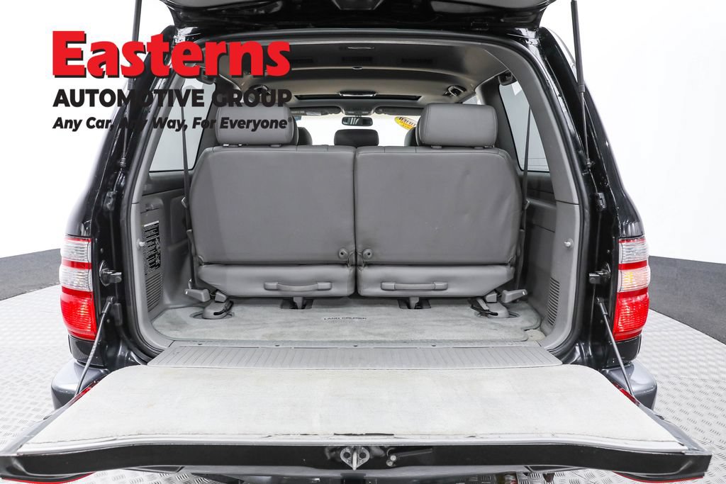 Used 2005 Toyota Land Cruiser AWD/4WD image 9