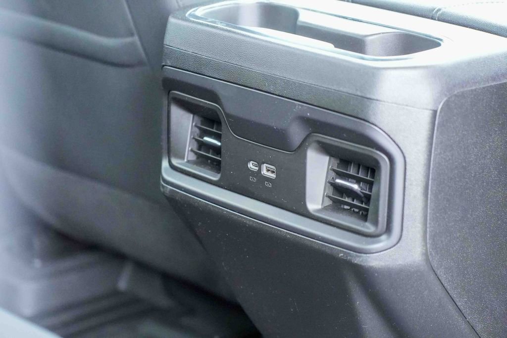 Used 2024 Chevrolet Silverado 1500 LT image 20
