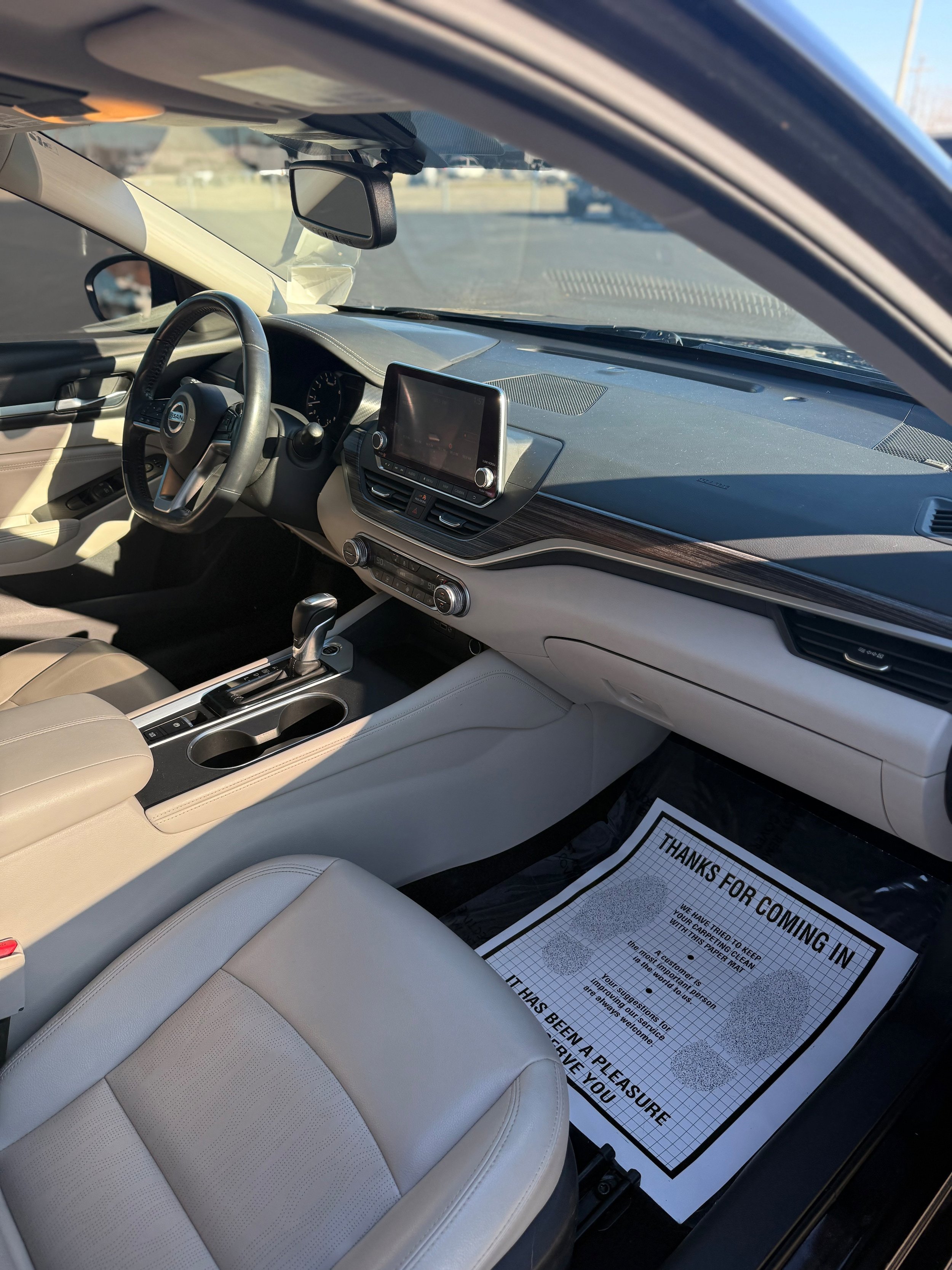Used 2019 Nissan Altima 2.5 Platinum FWD image 29