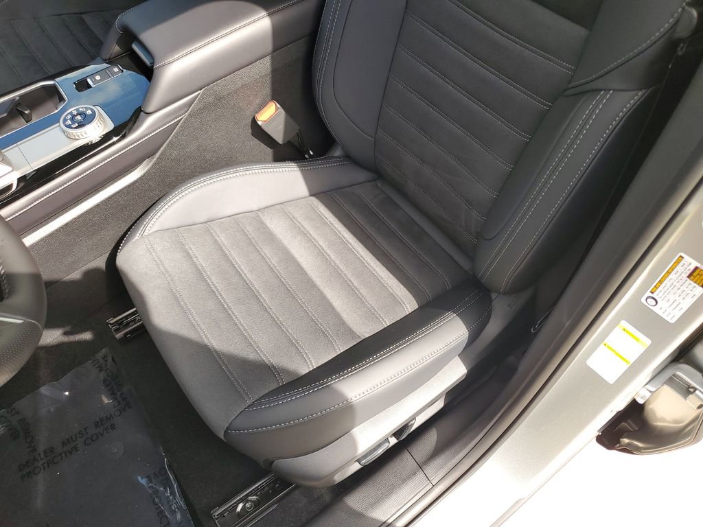 New 2025 Mitsubishi Outlander SE AWD/4WD image 21