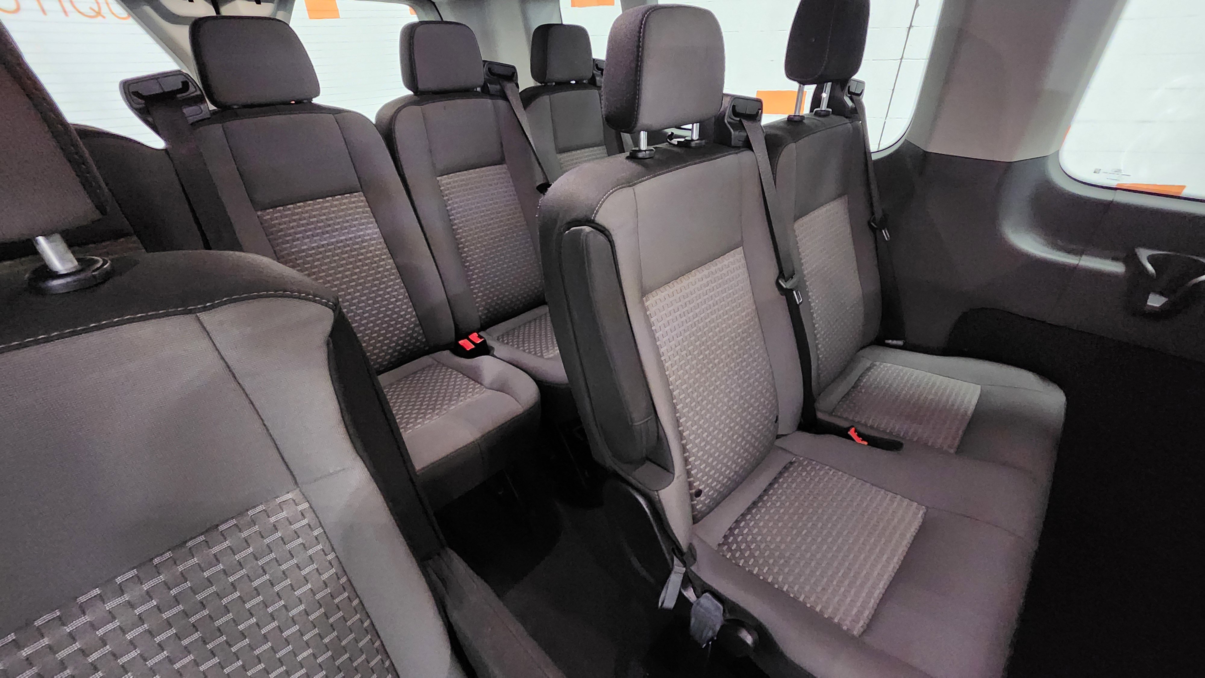 Used 2023 Ford Transit 350 XLT image 21