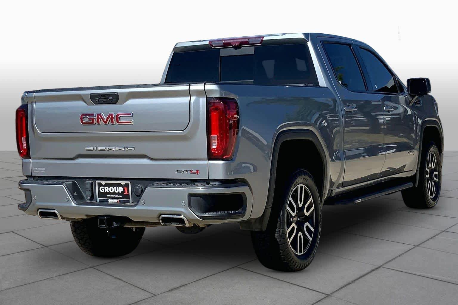 Used 2023 GMC Sierra 1500 AT4 w/ Technology Package AWD/4WD image 13