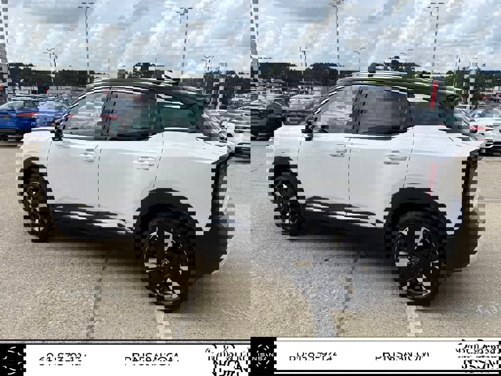 New 2025 Nissan Kicks SR image 7