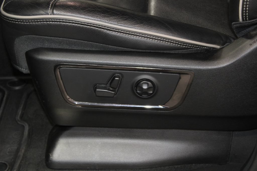 Used 2023 RAM 1500 Limited AWD/4WD image 23